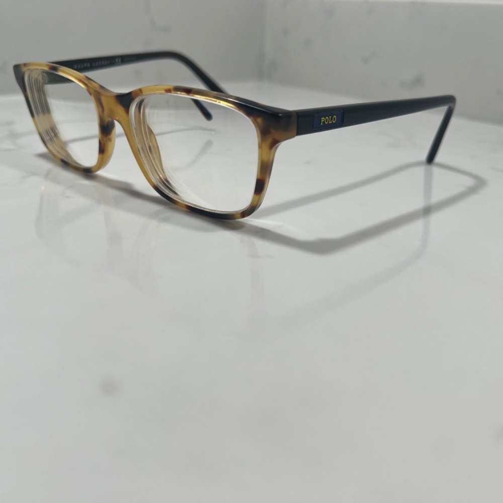Tortoise Rectangle Glasses - Picture 3 of 11